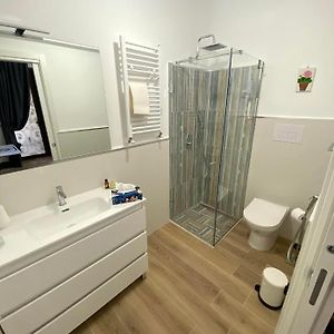 Camera standard con letto king size